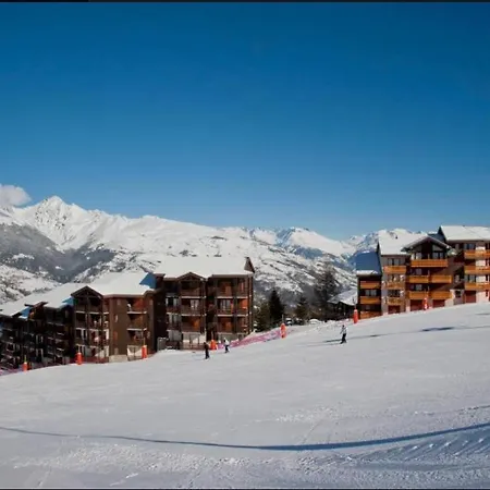 2p Hyper Centre Montalbert Skis Aux Pieds Apartment